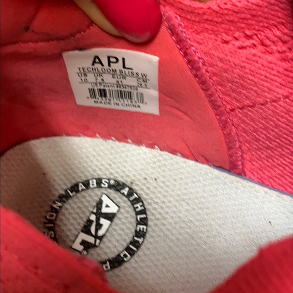 Apl - Picture 6 of 6